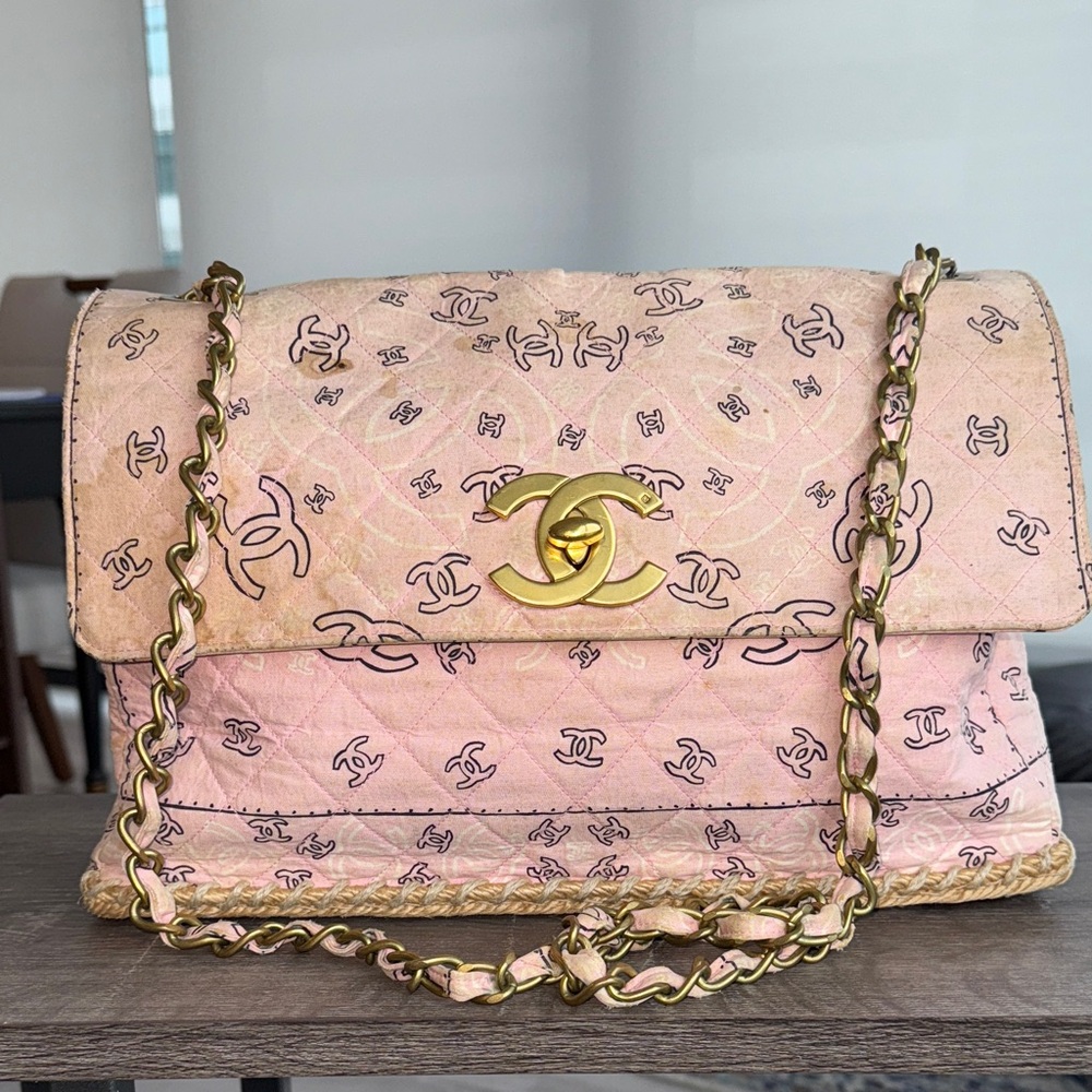 Chanel Light Pink Logo Shoulder Bag with Gold Chain